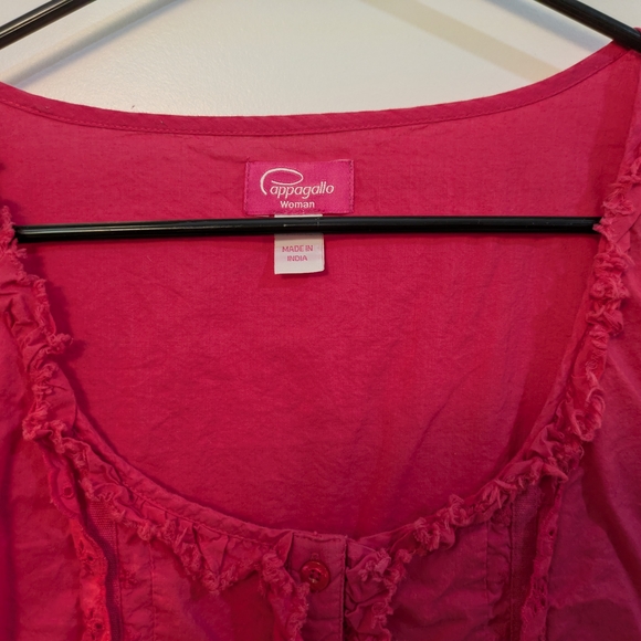 Women’s Ruffled Scoop-Neck Short Sleeve Blouse in Fuchsia - Picture 4 of 12